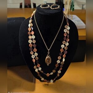 18" Gold-tone Necklace W/ Agate Pendant, Beaded Necklace & Earring Set